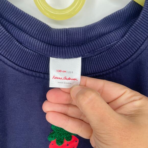 Hanna Andersson Appliqué Sweatshirt Navy Strawberry Crewneck Size 8 - Picture 6 of 8